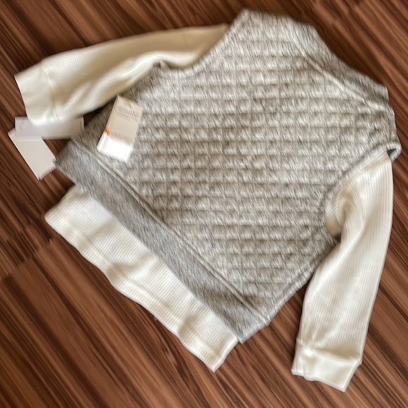 CALVIN Klein Top and Quilted Vest Size 12M - Picture 8 of 11